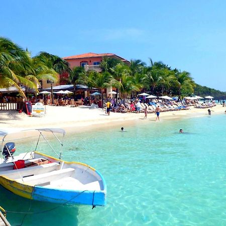 Acqua Di Mare Resort West Bay Buitenkant foto